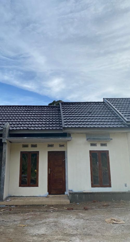 foto tampak rumah tipe 36/90 perumahan Green View Subsidi