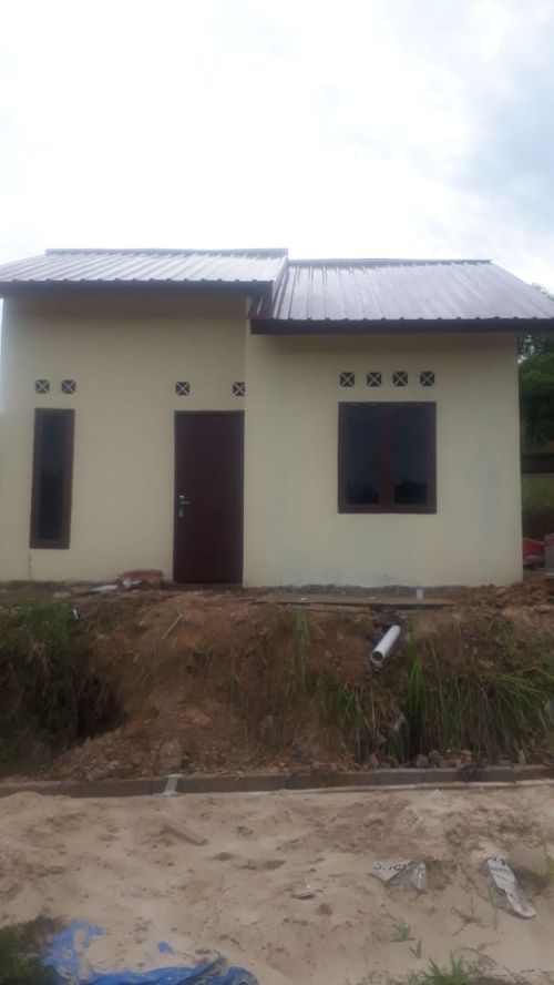 foto tampak rumah tipe 36/84 perumahan PERUMAHAN PURI KARANG JOANG