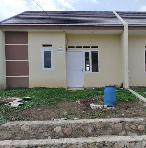 foto tampak rumah tipe 36/72 perumahan Green Patrol Residence