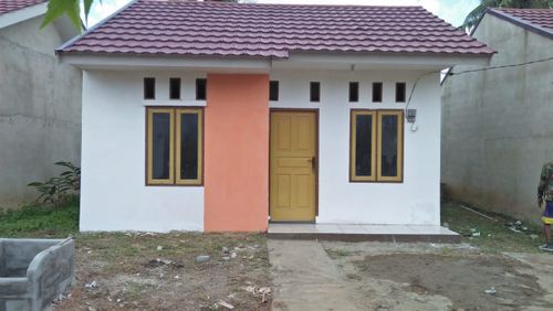 foto tampak rumah tipe RUMAH TAPAK perumahan GRAND MANSION KALIDONI