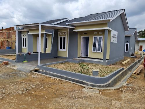 foto tampak rumah tipe 36 perumahan GRAND TAPALOSA MOKOAU