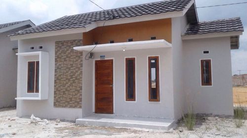 foto tampak rumah tipe 36/108 perumahan GARUDA SAKTI 45 TAHAP III