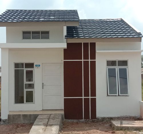 foto tampak rumah tipe KOMERSIL  perumahan Kementrian Agama 