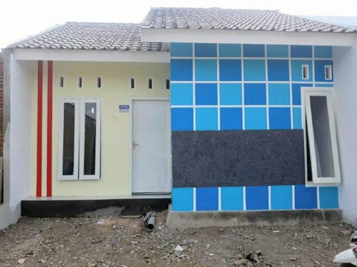foto tampak rumah tipe 30 perumahan AMARIS RESIDENCE KURIPAN