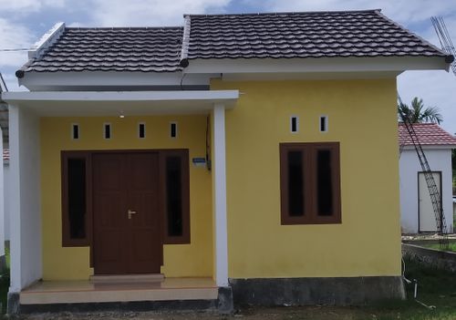 foto tampak rumah tipe 36 perumahan RIYA GAMAYAN