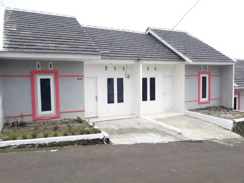 foto tampak rumah tipe 36/60 perumahan BUMI TIRTA NIRWANA