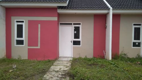 foto tampak rumah tipe 27 perumahan GRIYA SUTERA BALARAJA