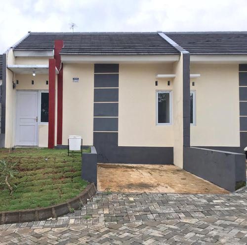 foto tampak rumah tipe 30/72 perumahan KOTA GALUH