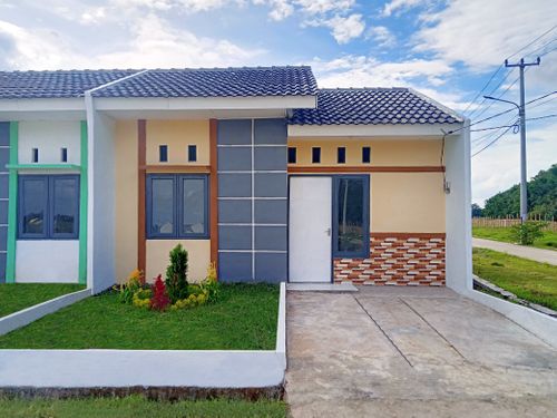 foto tampak rumah tipe 30/60 perumahan CENDANA RESIDENCE