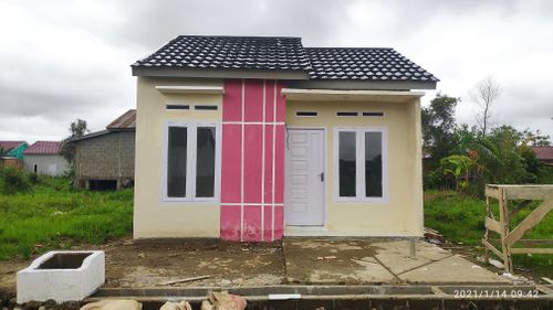 foto tampak rumah tipe 36/84 perumahan CATUR RESIDENCE