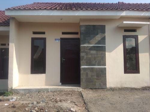 foto tampak rumah tipe 32/60 perumahan Sakura Gardenia 