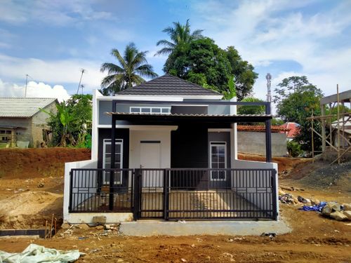 foto tampak rumah tipe 36/84 perumahan Benteng Royal Residence