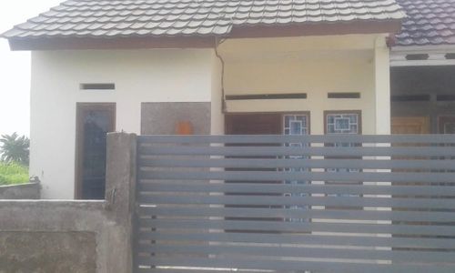 foto tampak rumah tipe couple 30/80 perumahan GRAHA SENTOSA