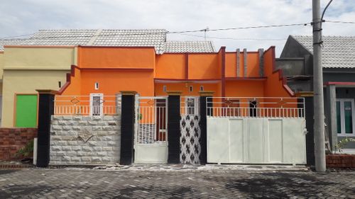 foto tampak rumah tipe 54/100 perumahan MUTIARA GARDEN