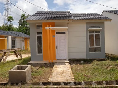 foto tampak rumah tipe 36 perumahan SURYAAKBAR TANJUNG BARANGAN 2