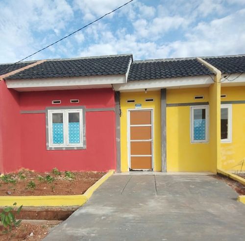 foto tampak rumah tipe 29/60 perumahan VILLA KENCANA KARAWANG