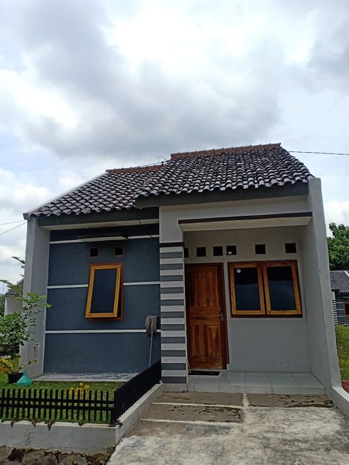 foto tampak rumah tipe 36/60 perumahan SUKARAJA BERKAH 517