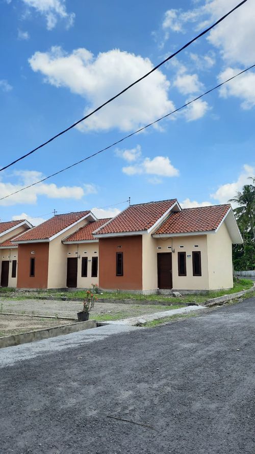 foto tampak rumah tipe 34/84 perumahan Jelantik Makrif Residence