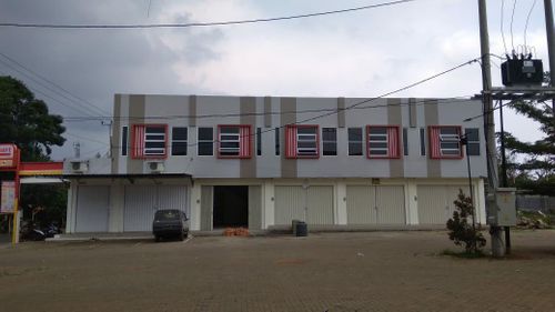 foto tampak rumah tipe RUKO perumahan VILLA SAPUTRA