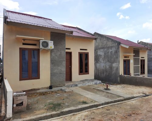 foto tampak rumah tipe 36/96 perumahan Bukit Raksa Asri