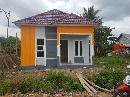 foto tampak rumah tipe TIFFANY & LA RESIDENCE perumahan TIFFANY & La Residence