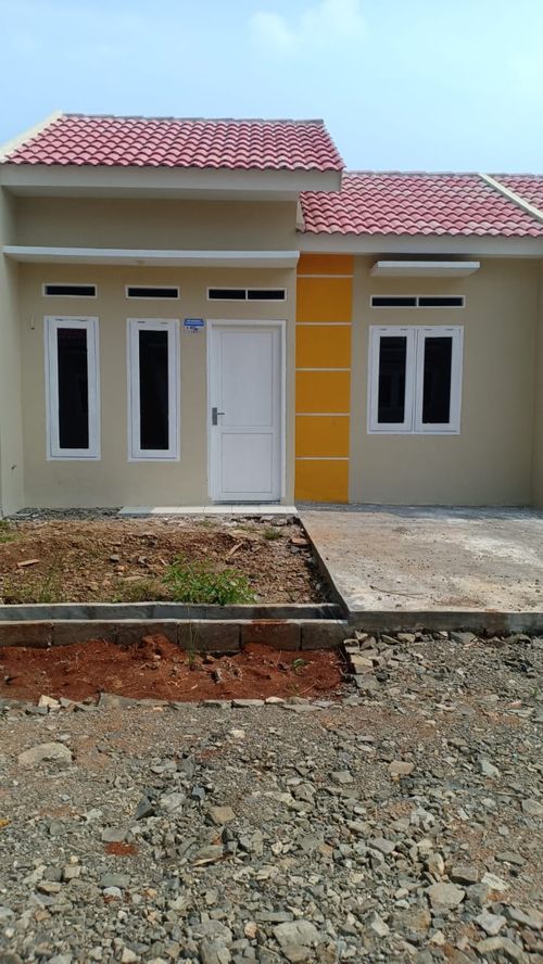 foto tampak rumah tipe 30/60 perumahan Savana Alam Serpong 2