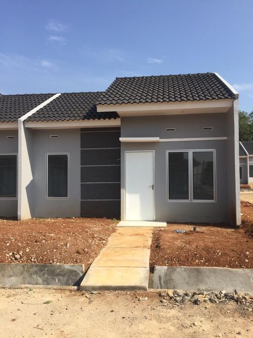foto tampak rumah tipe 30/60 perumahan Puri Ciseeng Lestari