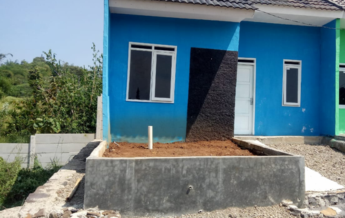foto tampak rumah tipe 22/60 perumahan Griya Parahyangan Cilaja