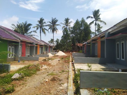 foto tampak rumah tipe 36/78 perumahan GRIYA ALAM PERMAI
