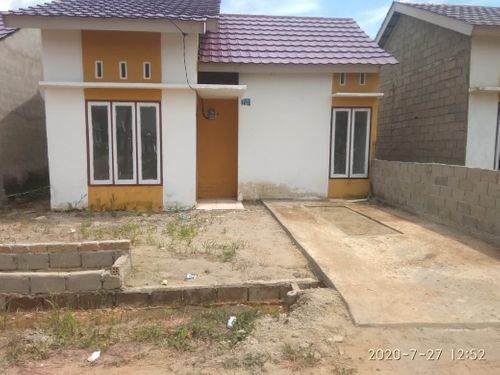 foto tampak rumah tipe SGC 36 perumahan SRIWIJAYA GRIYA CEMERLANG I
