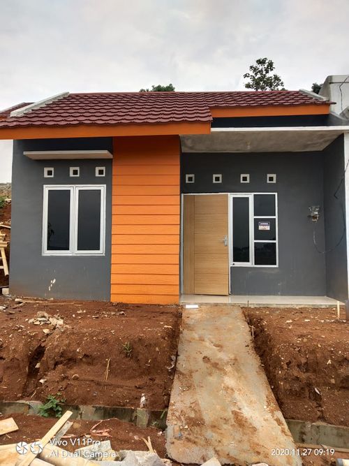 foto tampak rumah tipe 30/60 perumahan Griya Ungaran Residence 5