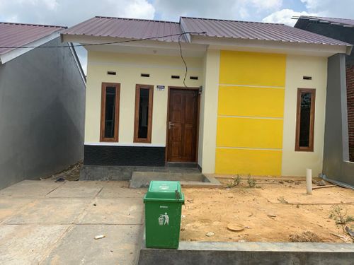 foto tampak rumah tipe 36/97 perumahan Griya 21 anduonohu