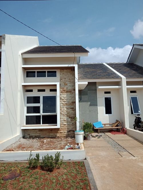 foto tampak rumah tipe 45/78 perumahan BENTENG MUTIARA MAS