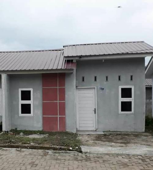 foto tampak rumah tipe 36/90 perumahan Persada Sukamaju Residence
