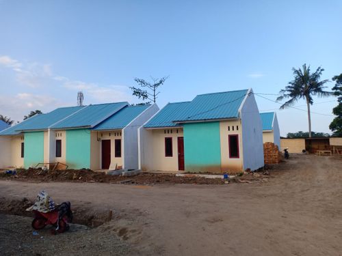 foto tampak rumah tipe TPE 36 perumahan Harmoni yoghies Memet