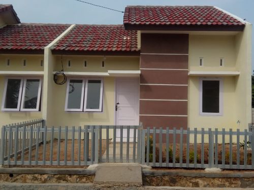 foto tampak rumah tipe 30/60 perumahan Puri Cendana