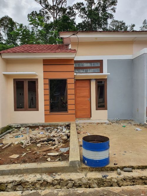 foto tampak rumah tipe RIKA perumahan RIKA Residence 3