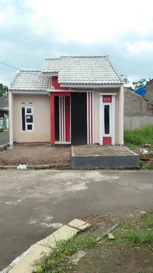 foto tampak rumah tipe 36/72 perumahan Permata Indah Regency 