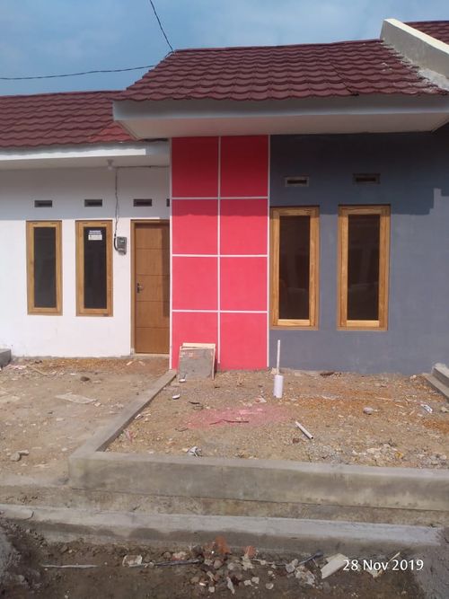 foto tampak rumah tipe 26/77 perumahan BUMI CENGKLIK ASRI