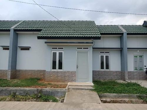 foto tampak rumah tipe Blok B no 7 perumahan ETERNAL VILLAGE
