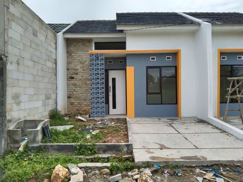 foto tampak rumah tipe SAVANA RESIDENCE 30/72 perumahan Savana Residence
