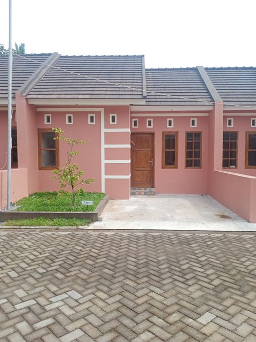 foto tampak rumah tipe C perumahan Omah Perdana