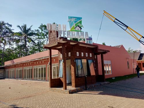 foto tampak rumah tipe Toko perumahan Omah Perdana