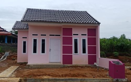 foto tampak rumah tipe 36/121 perumahan PONDOK INDAH MAS