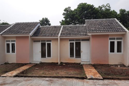 foto tampak rumah tipe 29/60 perumahan Villa Gading Harapan 3