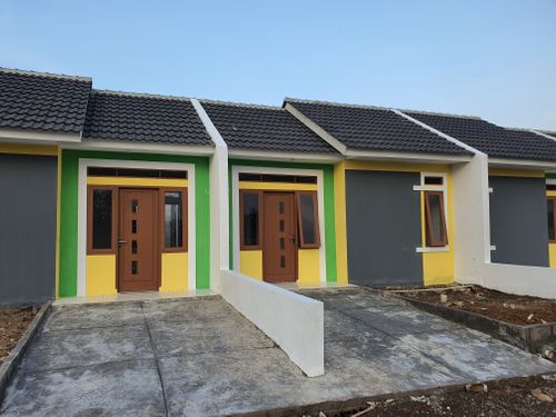 foto tampak rumah tipe 30/72 perumahan Tanjung Residence
