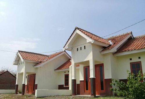 foto tampak rumah tipe SUBSIDI perumahan Griya Logandeng Permai
