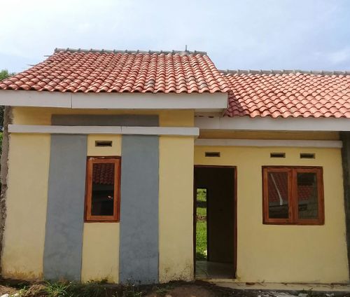 foto tampak rumah tipe 30/70 perumahan PERMATA REGENCY