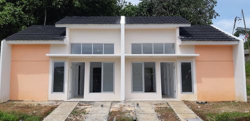 foto tampak rumah tipe citra madani perumahan PADASUKA RESIDENCE