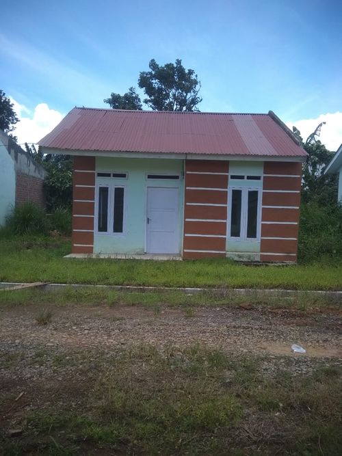 foto tampak rumah tipe 36 perumahan Cita marga residence